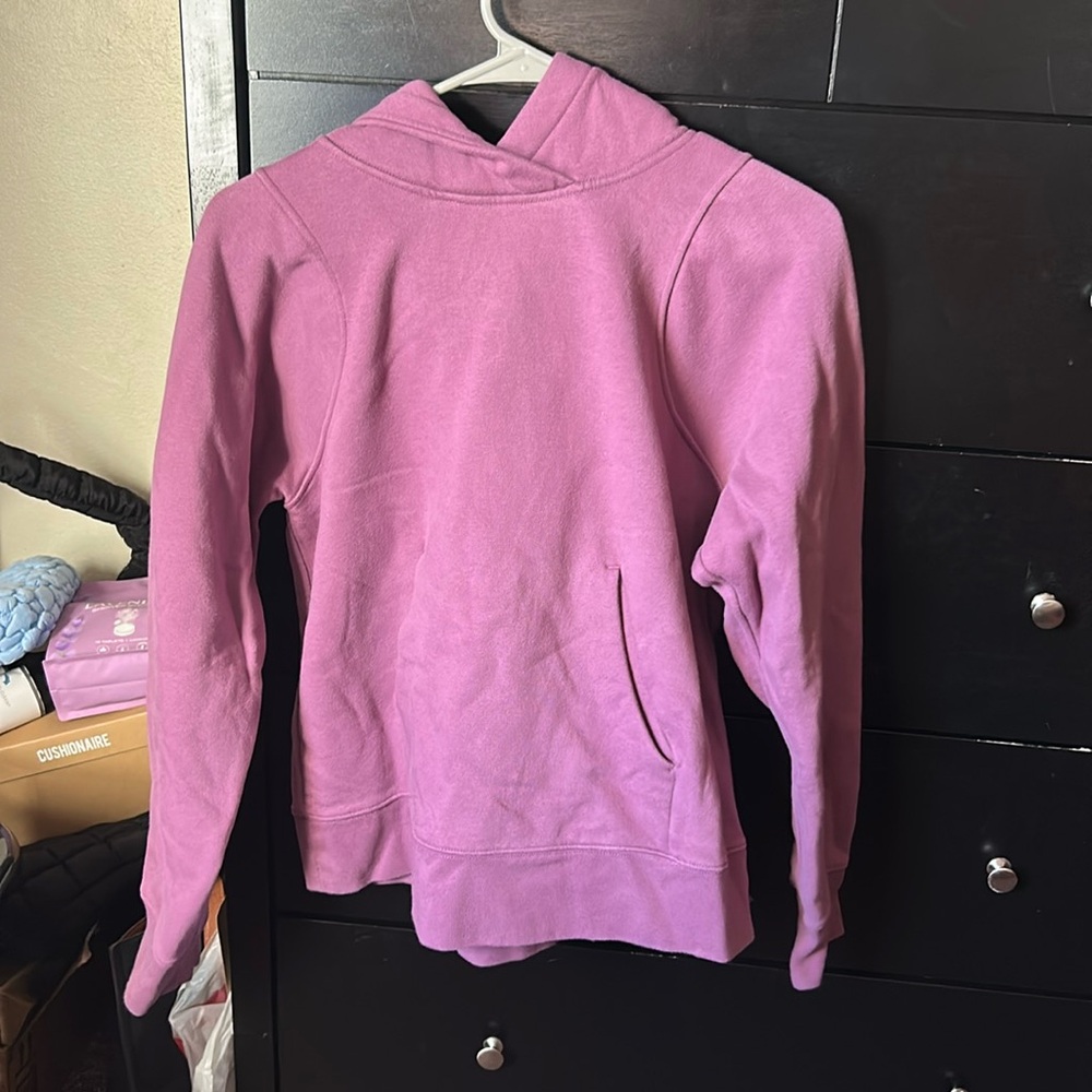 Size 6 Lululemon hoodie
